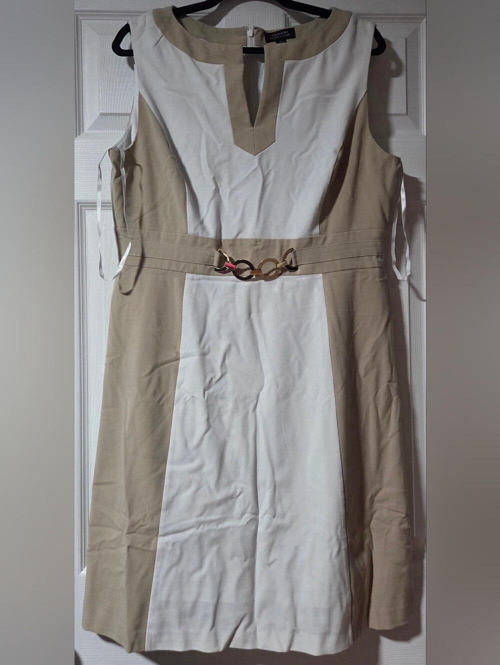 Tahari White and Beige Sleeveless Colorblock Midi Dress with Ring Belt